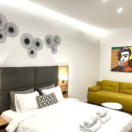בלגרד Moni Downtown Luxury Apartments מראה חיצוני תמונה