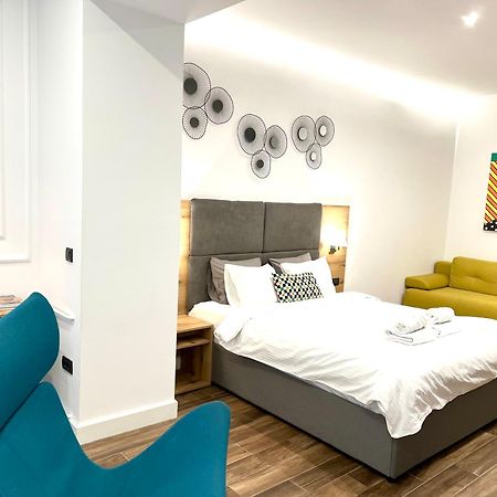 בלגרד Moni Downtown Luxury Apartments מראה חיצוני תמונה