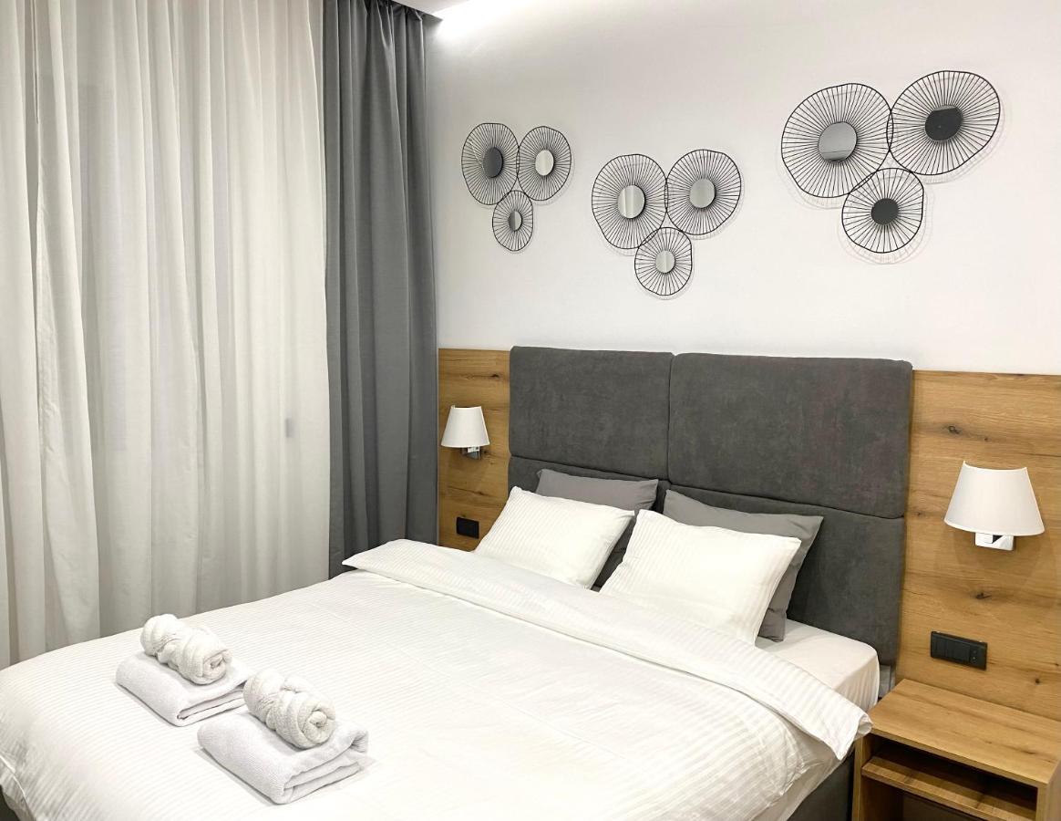 בלגרד Moni Downtown Luxury Apartments מראה חיצוני תמונה